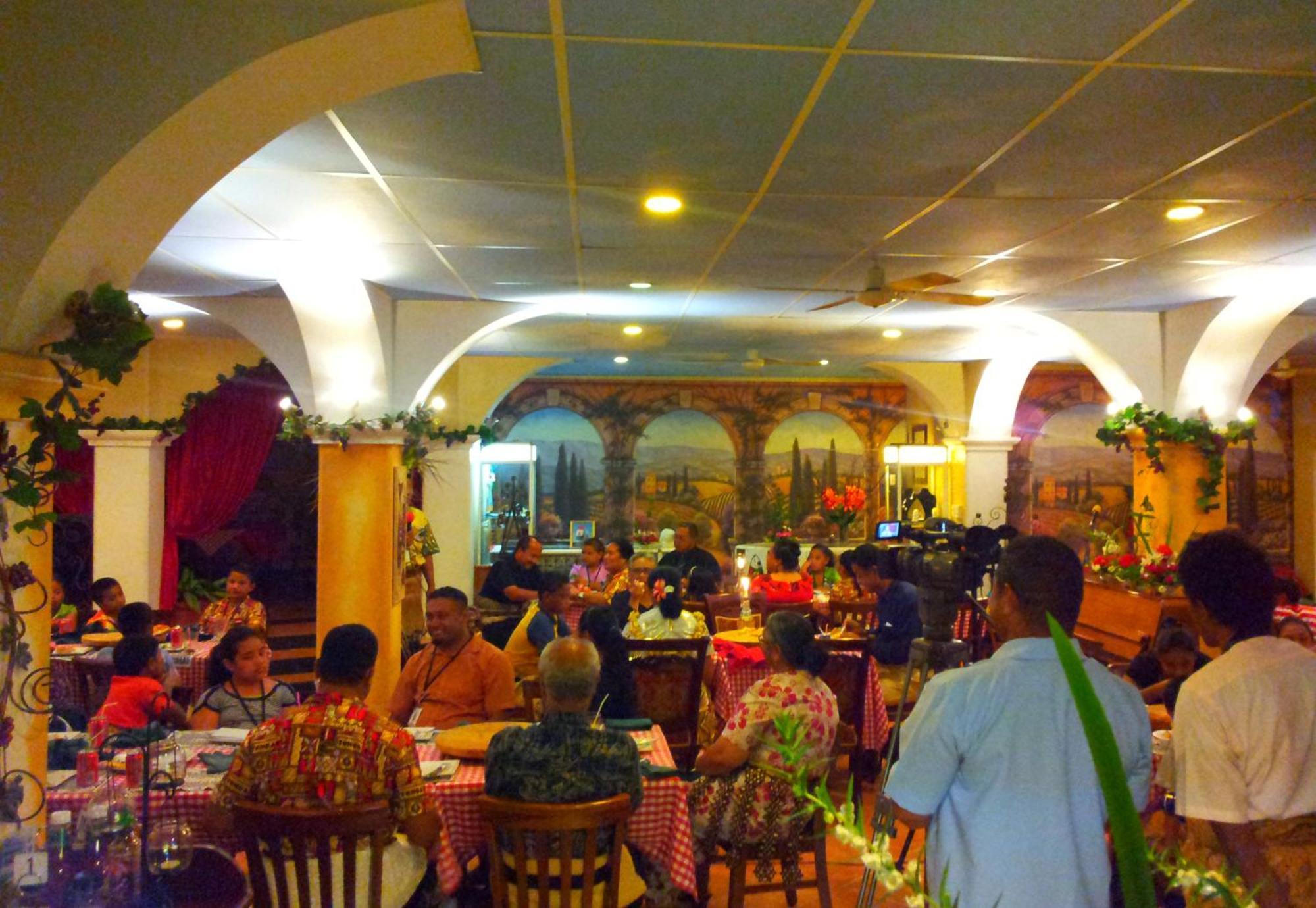 Little Italy Hotel Nuku'alofa Exteriör bild